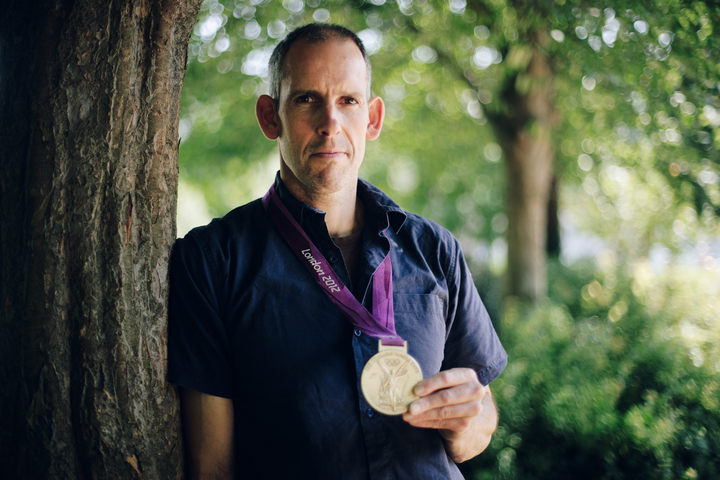 Etienne Stott, le champion olympique devenu figure d'Extinction Rebellion