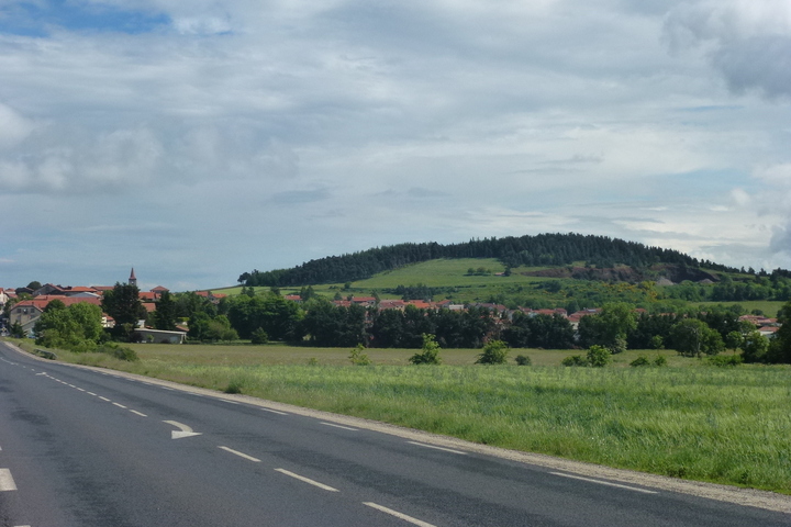 La «<small class="fine d-inline"> </small>route à Wauquiez<small class="fine d-inline"> </small>» autorisée à continuer son chemin en Haute-Loire