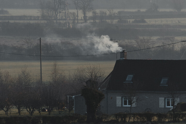 Dans le centre-sud de la France, des épisodes de pollution de l'air à cause du chauffage