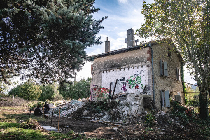 Ouvriers exposés à l'amiante en Ardèche : le maire a menti