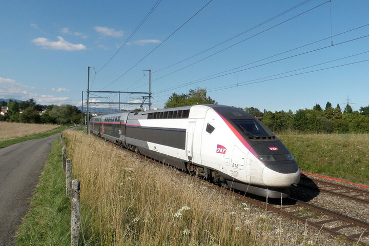 Le train de nuit émet moins de <span class="caps">CO</span><sub>2</sub> que le <span class="caps">TGV</span>