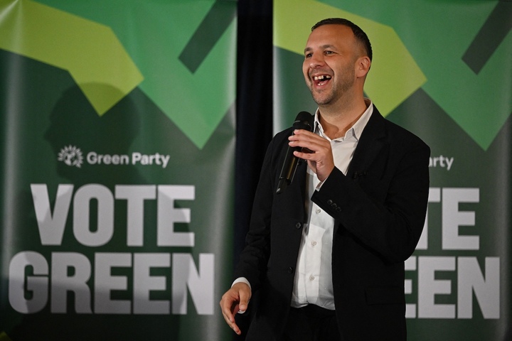 «<small class="fine d-inline"> </small>Un changement d'ampleur est possible<small class="fine d-inline"> </small>» : au Royaume-Uni, les Verts veulent frapper un grand coup électoral
