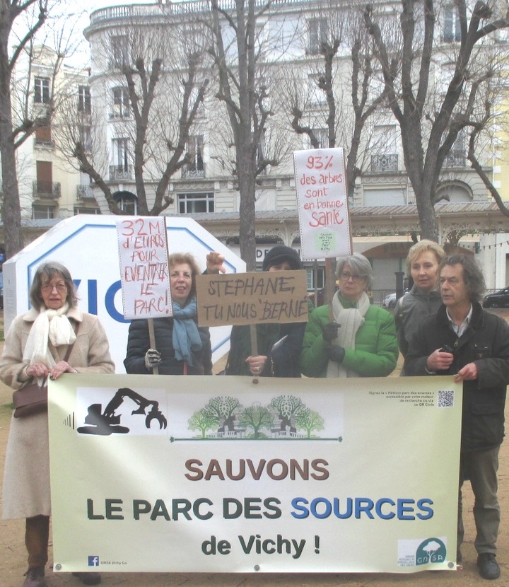 Sauvons le parc des sources de Vichy (Allier)